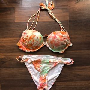 Victoria’s Secret Bombshell Bikini